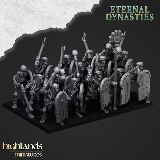 Ancient Skeletons with Hand Weapons - Highlands Miniatures